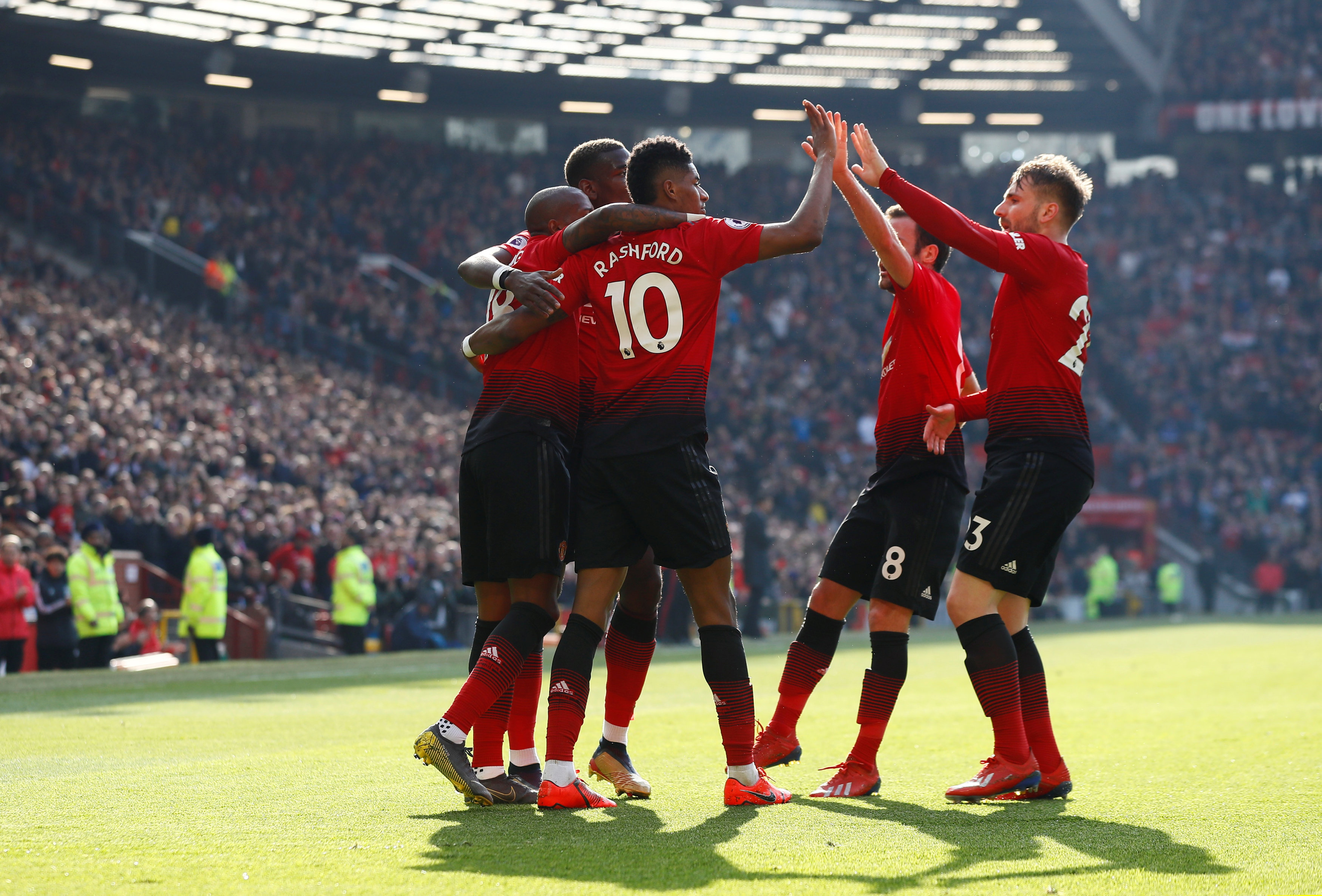 更是一场文 更是一场文