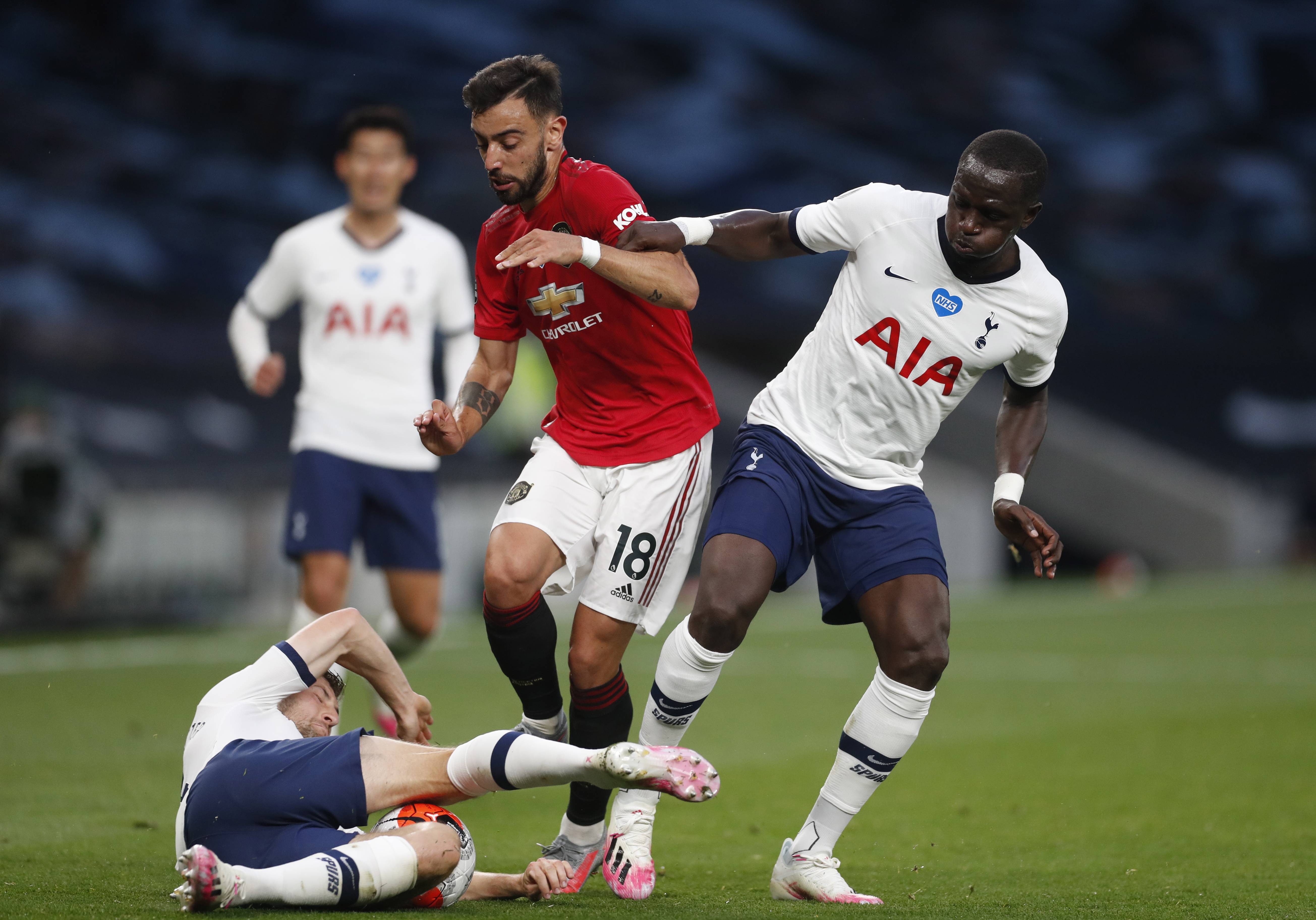 反应不断增 反应不断增